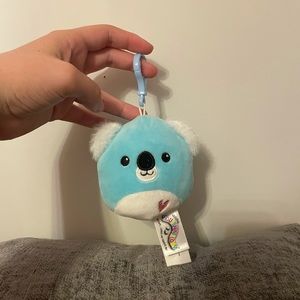 Clip Valentine’s Day Paul squishmallow